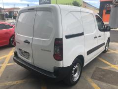https://lasfurgonetasdealfonso.es/media/com_expautospro/images/big/furgonetas_de_segunda_mano_peugeot_partner_6a22efbf2fe69.JPG