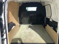 https://lasfurgonetasdealfonso.es/media/com_expautospro/images/big/furgonetas_de_segunda_mano_renault_kangoo_6a0c2383f2844.JPG